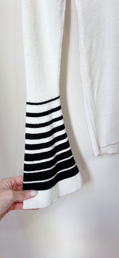 Art.8381 Sweater Jazmín Chebar Blanco/Negro T1 - comprar online