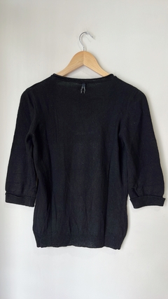 8778 Cardigan Ayres Negro TXS amplio en internet