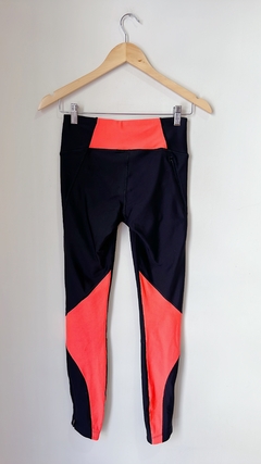 0039 Calza Under Armour Negro/Naranja TS en internet