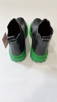 0026 Borcegos Negro/Verde Nro41 - cazabreva