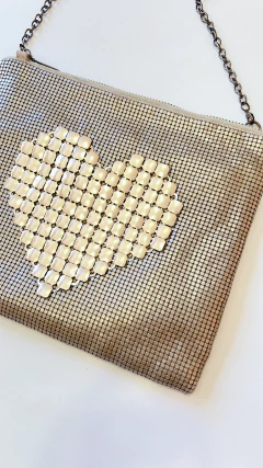 1713 Sobre Bandolera Prüne Dorado Corazón - comprar online