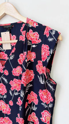 0450 Blusa Banana Republic Azul/Rojo TM - comprar online