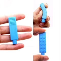 Mordillo Sensorial Tope Lapiz Ladrillo - comprar online