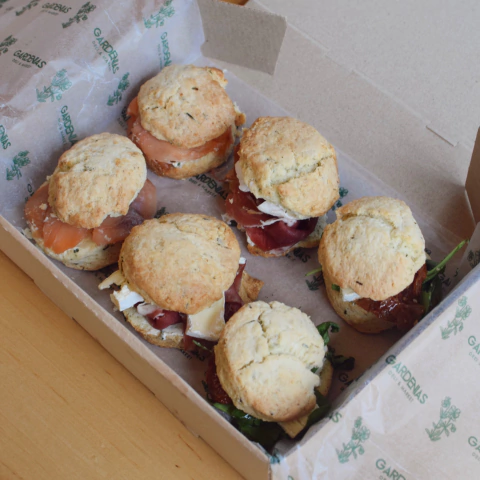 CAJA SCONES