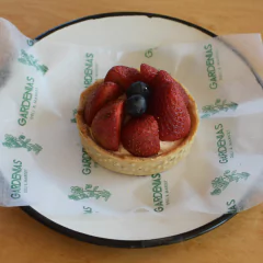TARTA DE FRUTILLAS CON CREMA