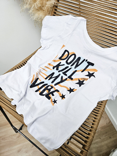 REMERA VIBE en internet