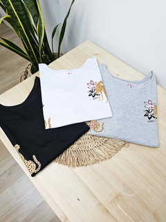 Imagen de REMERA HARPER