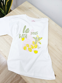 REMERA LEUCITA en internet