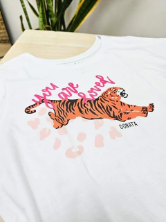 REMERA ADHI (RE0112) en internet