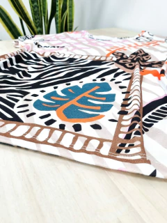 REMERA PLUTON (RE0182) - Donata