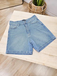 SHORT MOM FIT - SKY BLUE (SH0050)
