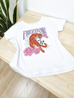 REMERA FREEDOM (RE0173) en internet