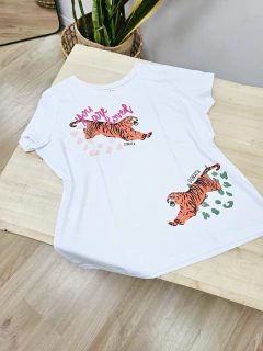 REMERA ADHI (RE0112) - comprar online