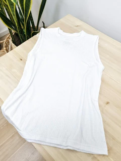 Imagen de MUSCULOSA ROMA (MU0020)