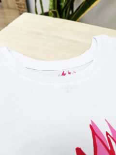 REMERA ADORE (RE0218) - Donata