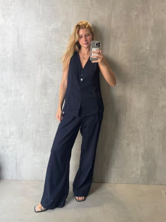 CALÇA ALFAIATARIA AMPLA COM LINHO MARINHO na internet