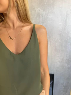 BLUSA ALCINHA CREPE DARK OLIVA - loja online