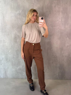 CALÇA ALFAIATARIA CENOURA LINHO BOTÕES NOGUEIRA - comprar online