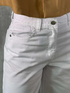 CALÇA WIDELEG SARJA OFF WHITE - loja online