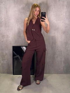 COLETE ALFAIATARIA ASSIMETRICO CAFÉ na internet