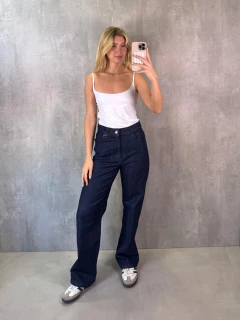 ALCINHA DUPLA EM MALHA FRIA UV BRANCA. - loja online