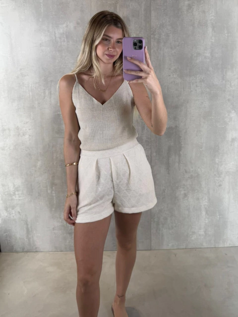 SHORTS SOLTO EM MALHA TEXTURIZADA NATURAL