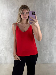Imagem do BLUSA ALCINHA CREPE VERMELHO INTENSIDADE