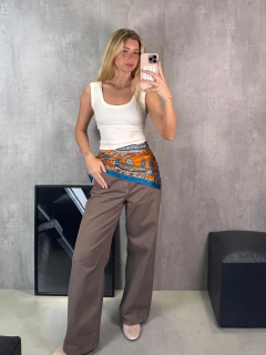 REGATA DECOTE QUADRADO CANELADA EM POLIAMIDA OFF WHITE - Navy Store