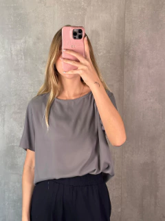 Imagem do BLUSA MANGA CREPE GRANITO