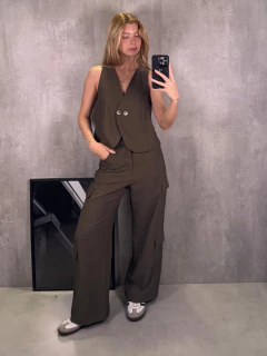 CALÇA RETA CARGO VERDE OLIVA - comprar online