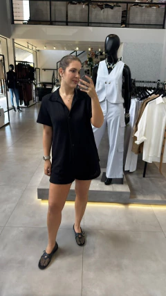 CAMISA MANGA CURTA EM MALHA TRICOT FILATTI PRETO na internet