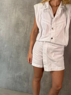 SHORTS SAIA SARJA OFF WHITE na internet