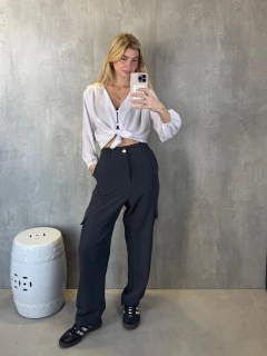 Imagem do BLUSA CREPE MANGA LONGA BOTÕES BRANCA