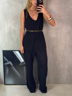 COLETE EM MALHA TRICOT FILATTI PRETO - comprar online