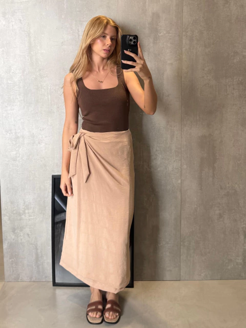 SAIA MIDI PAREÔ VISCOSE TURATTI AREIA - comprar online