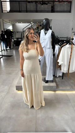 VESTIDO MIDI CAMADAS EM MALHA TRICOT NATURAL - comprar online