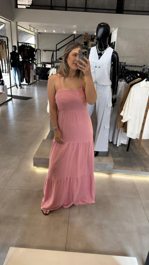 VESTIDO MIDI CAMADAS EM MALHA TRICOT ROSA CHÁ - comprar online