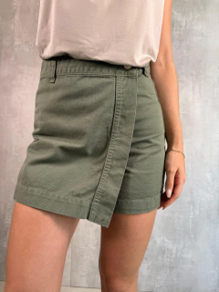 SHORTS SAIA SARJA ALECRIM