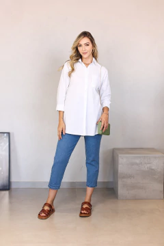 Imagem do CAMISA OVER TRICOLINE BRANCA.