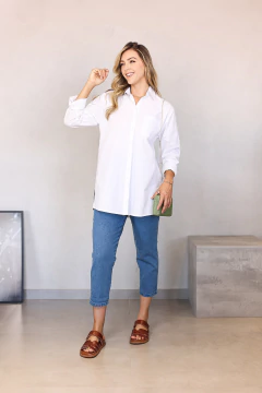 CAMISA OVER TRICOLINE BRANCA.