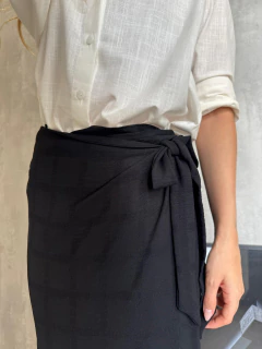 SAIA MIDI PAREÔ VISCOSE TURATTI PRETA - Navy Store