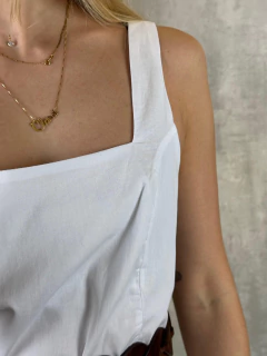 VESTIDO MIDI CAMADAS EM TRICOLINE BRANCO - Navy Store