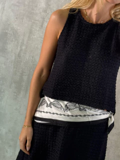 REGATA NADADOR EM MALHA TRICOT PRETA na internet