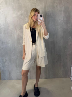 BERMUDA ALFAIATARIA LINHO PERLATTO