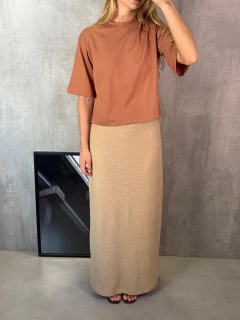 T-SHIRT BOXY ALGODÃO PRIME MOCHA MOUSSE - loja online