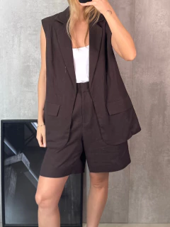 BERMUDA ALFAIATARIA COM LINHO SHOYU - comprar online