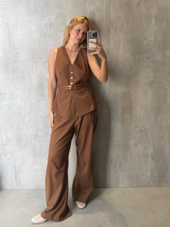 CALÇA ALFAIATARIA AMPLA COM LINHO NOUGAT - comprar online