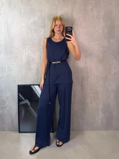 REGATA ALONGADA EM MALHA FRIA MARINHO na internet