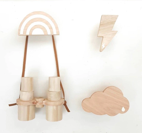 Set Percheros Arcoíris