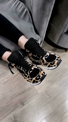 ZAPATILLA #7/B - PIETRAS